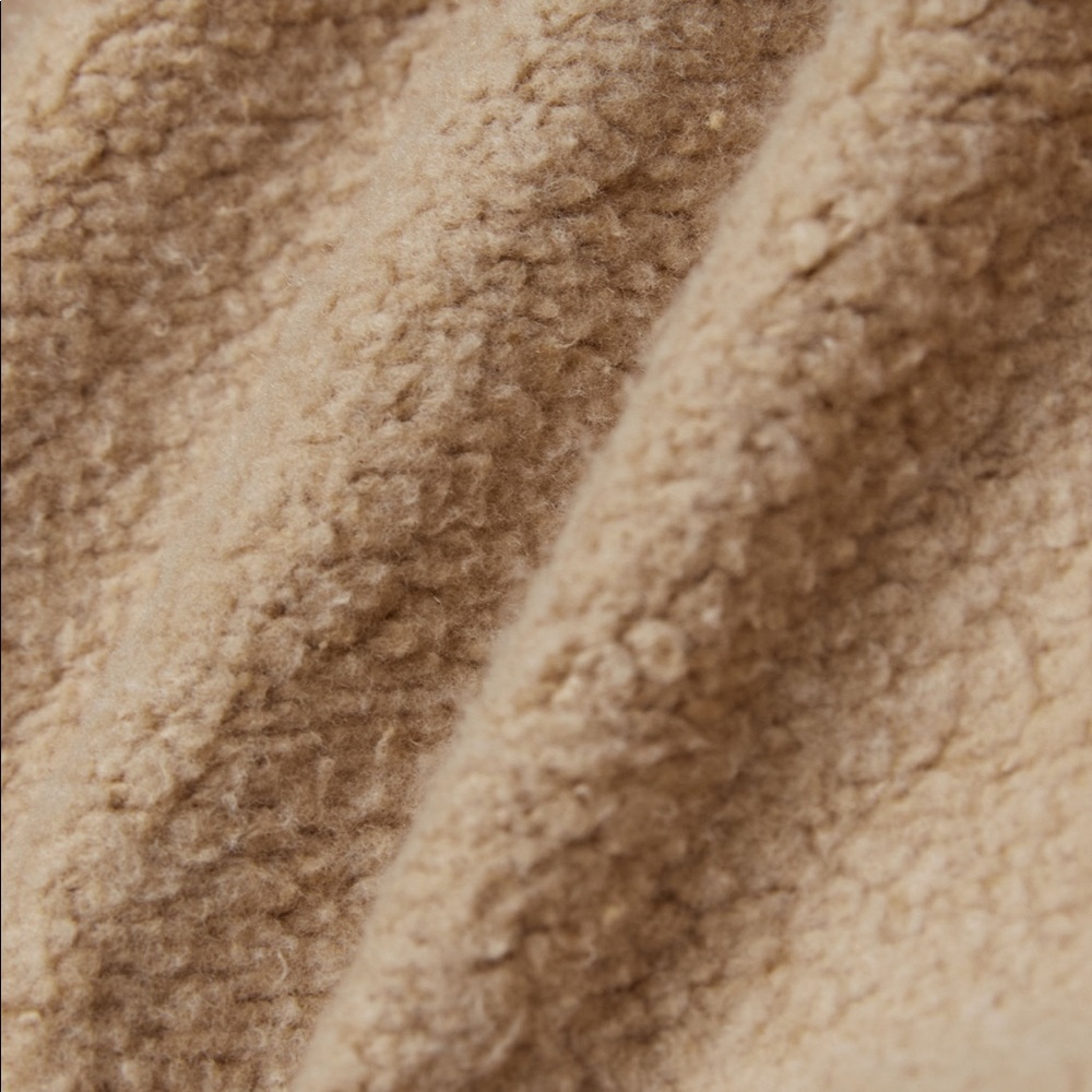 ARITZIA - Picture 4 of 6